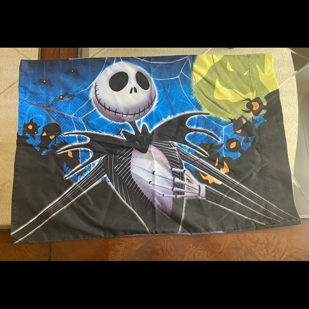 DISNEY Nightmare Before Christmas pillowcase